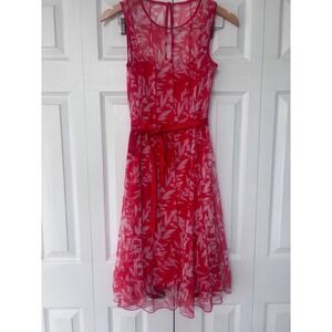 Red White Leaf Print Mesh Overlay Sleeveless Fit & Flare Dress Ribbon Belt Sz 10